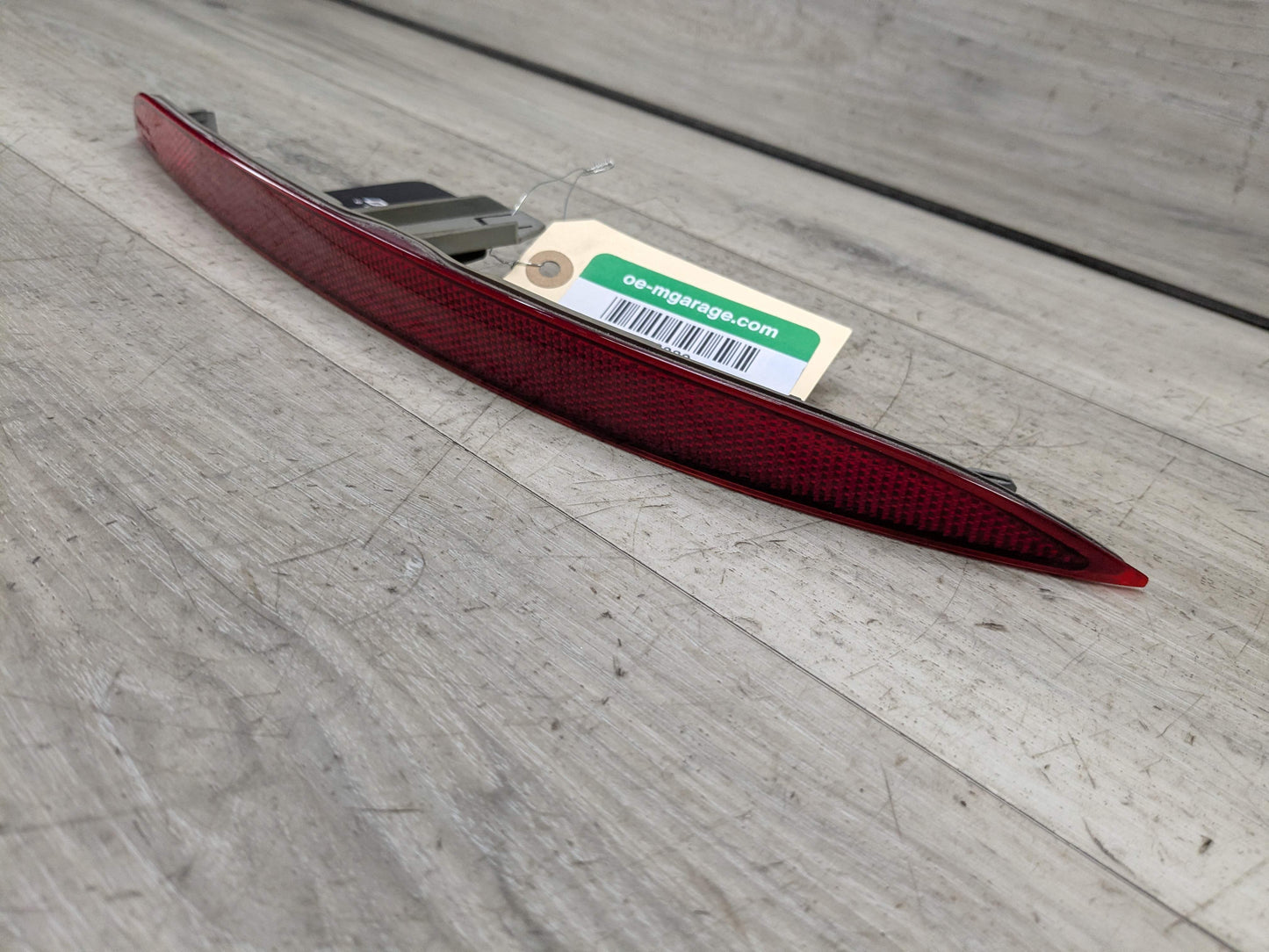 15-19 OEM BMW F16 X6 Rear Bumper Right Passenger Side Marker Light Reflector