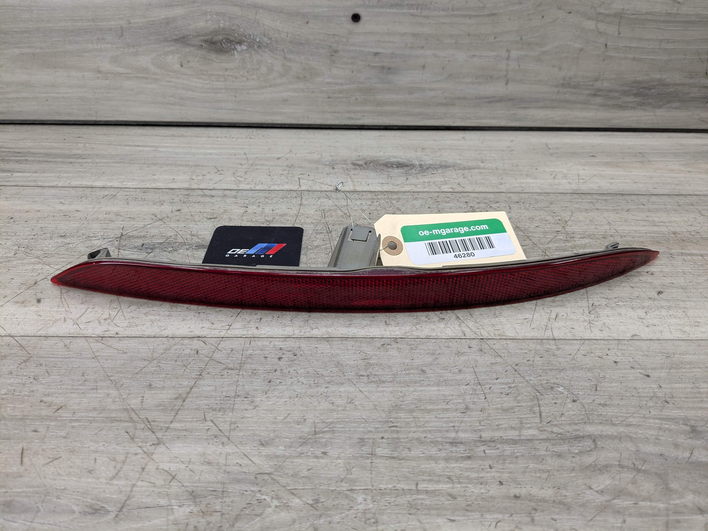 15-19 OEM BMW F16 X6 Rear Bumper Right Passenger Side Marker Light Reflector