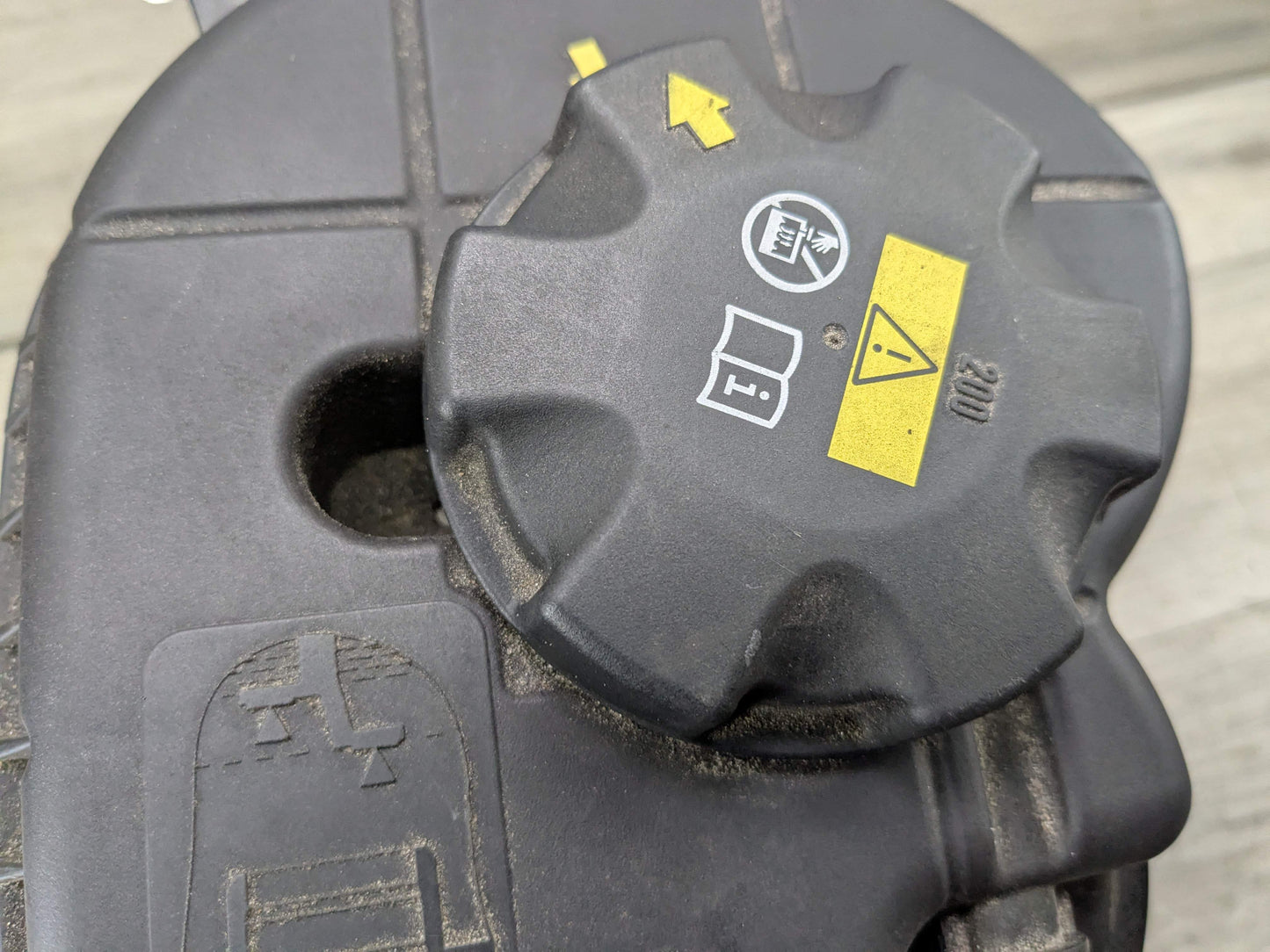 OEM BMW F15 F16 X5 X6 Radiator Coolant Overflow Expansion Tank Reservoir Bottle