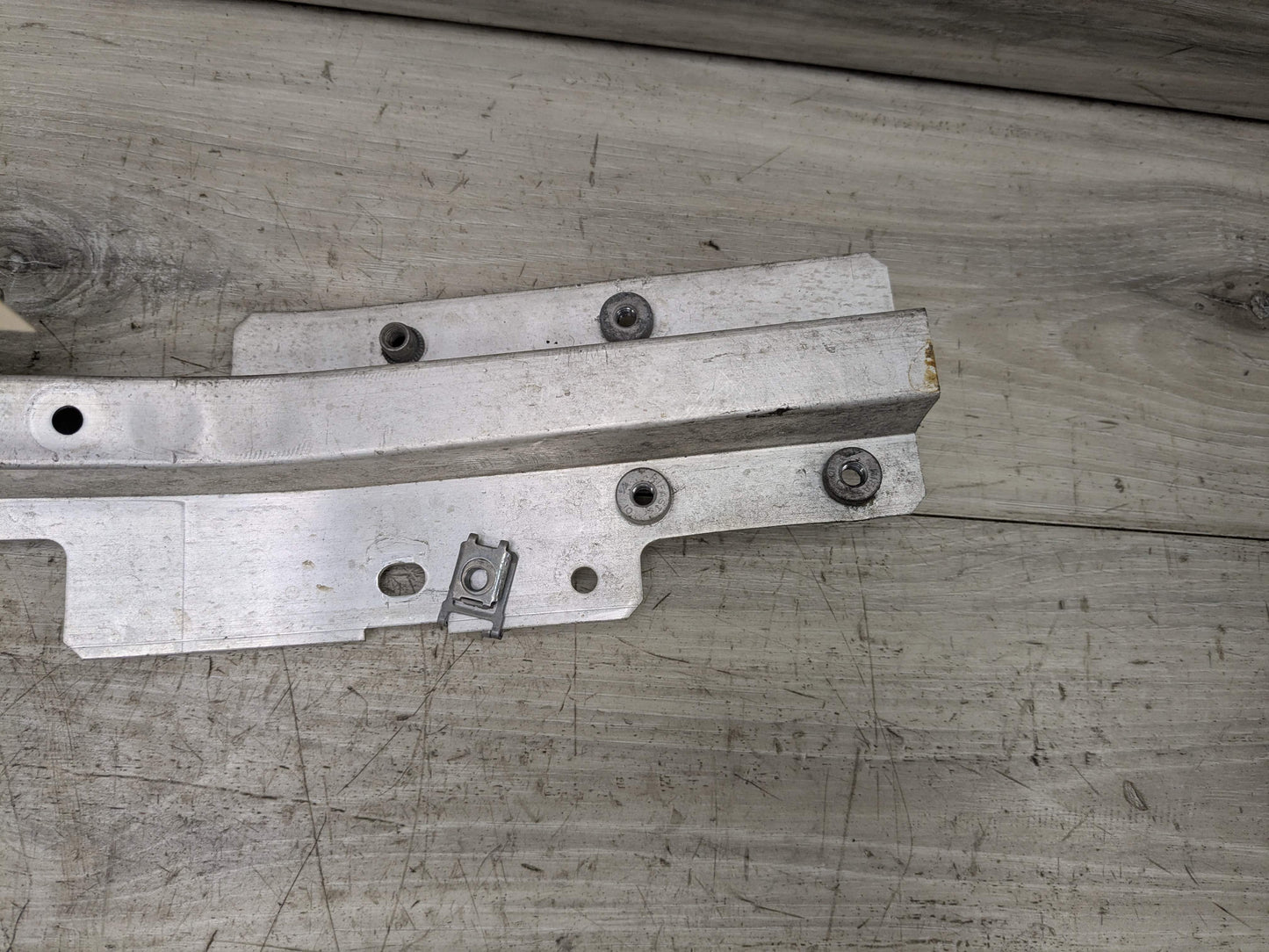 14-19 OEM BMW F15 F16 F85 X5 X6 Right Passenger Headlight Mount Support Bracket