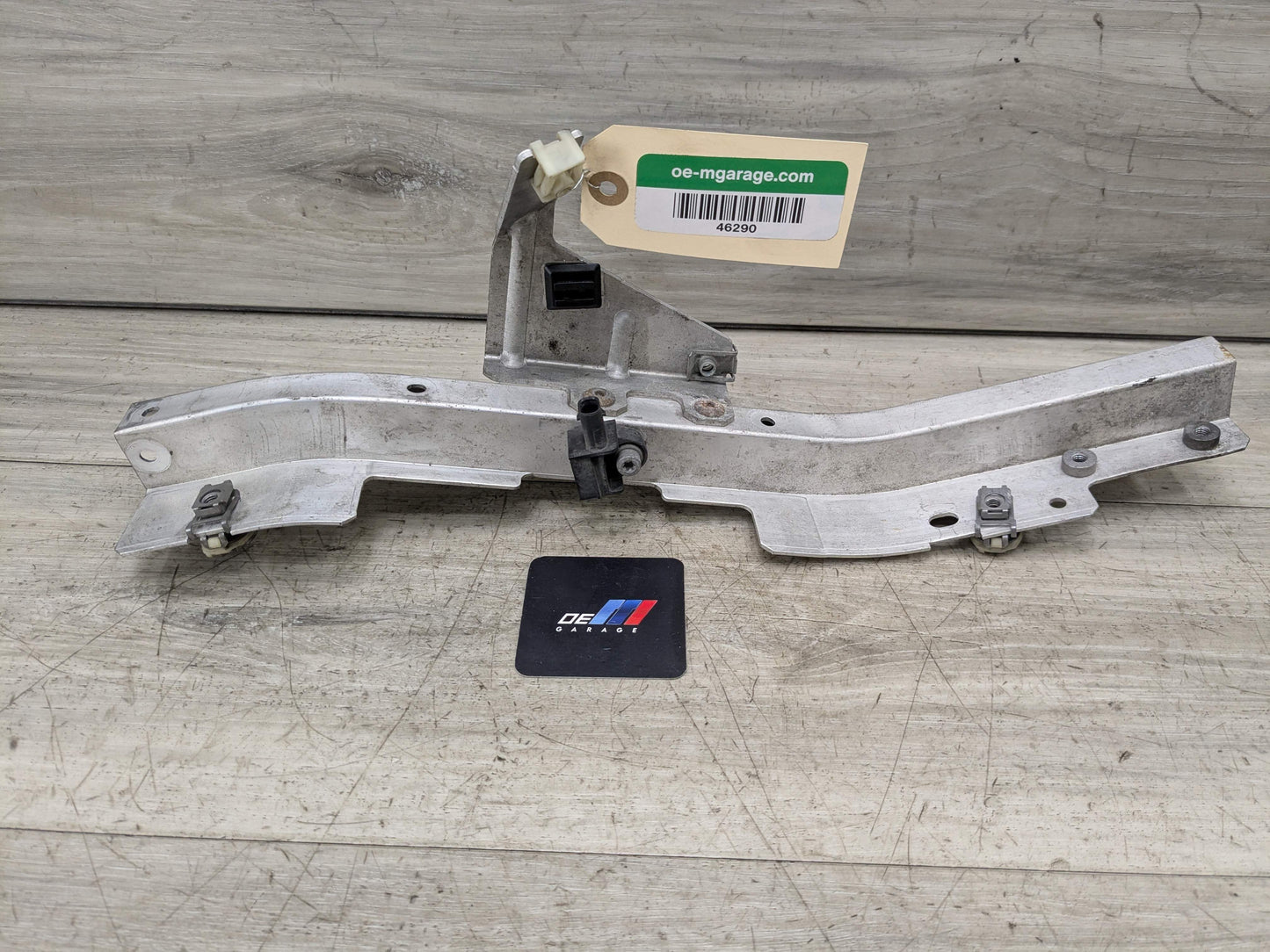 14-19 OEM BMW F15 F16 F85 X5 X6 Right Passenger Headlight Mount Support Bracket