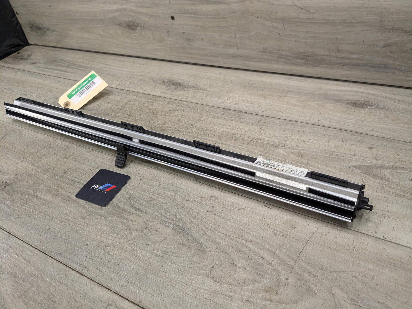 15-19 OEM BMW F16 F86 X6 REAR Right Passenger Door Window Roller Sunshade Blind