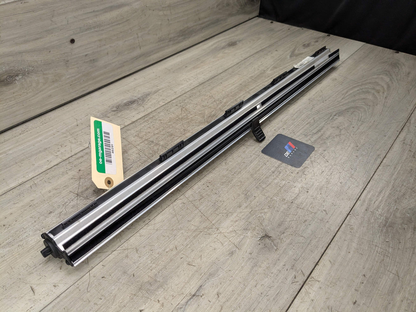 15-19 OEM BMW F16 F86 X6 REAR Right Passenger Door Window Roller Sunshade Blind