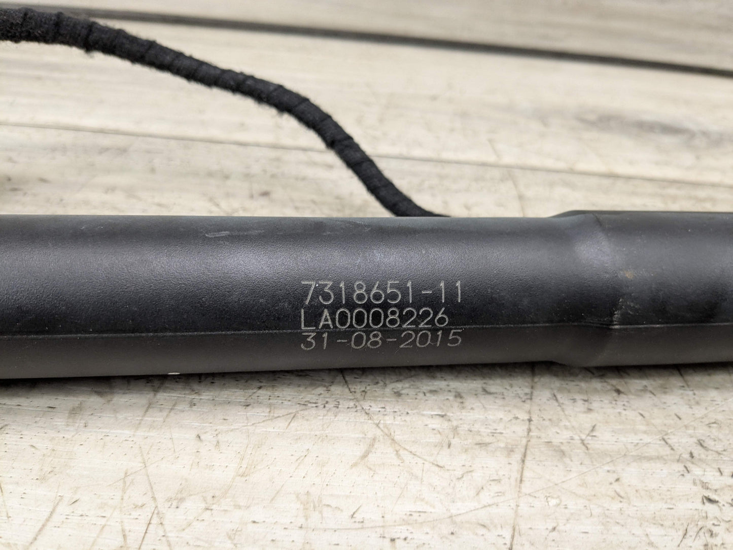 OEM BMW F16 F86 X6 Rear Left Right Trunk Liftgate Shock Hatch Strut Supports