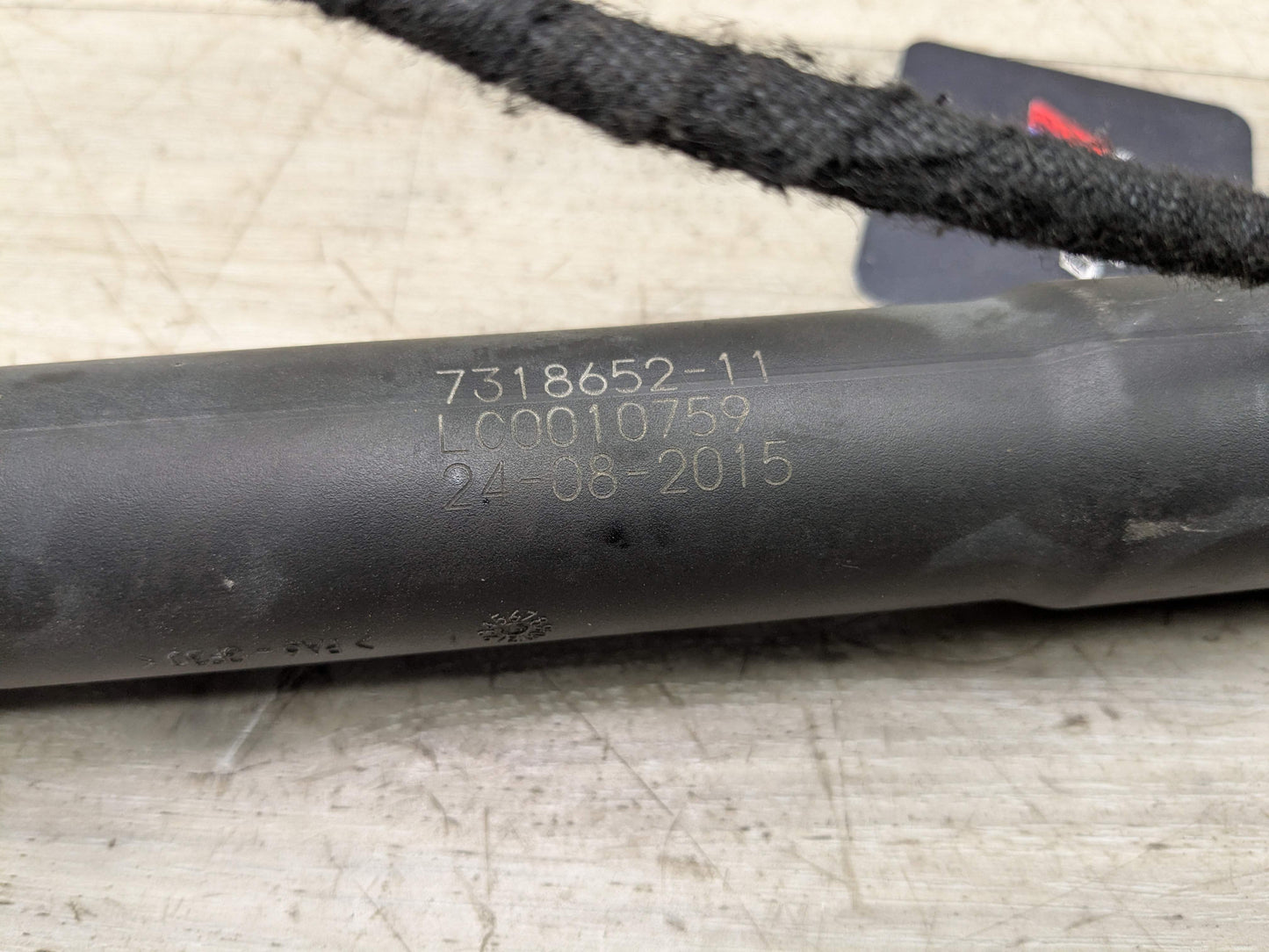 OEM BMW F16 F86 X6 Rear Left Right Trunk Liftgate Shock Hatch Strut Supports