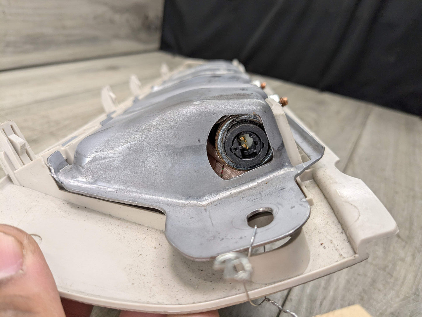 OEM BMW F15 F16 F85 F86 X5 X6 Front Left Driver Knee Lower Dash Airbag BEIGE