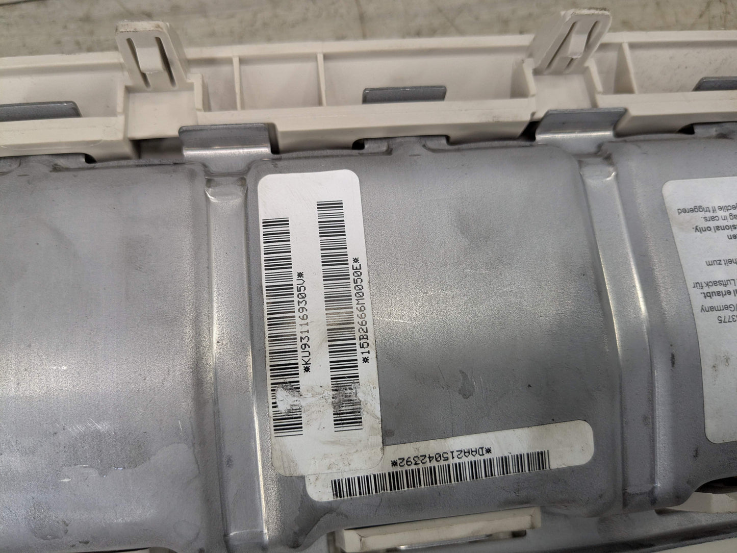 OEM BMW F15 F16 F85 F86 X5 X6 Front Left Driver Knee Lower Dash Airbag BEIGE