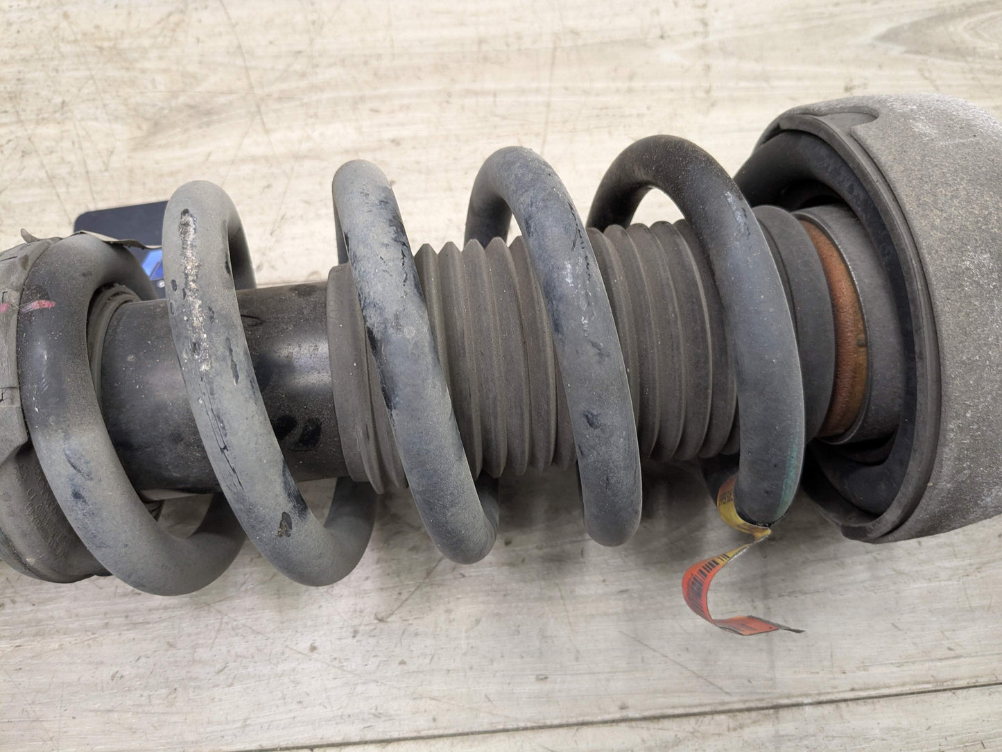 14-19 OEM BMW F15 F16 X5 X6 Front Left Driver Spring Strut Shock Absorber VDC