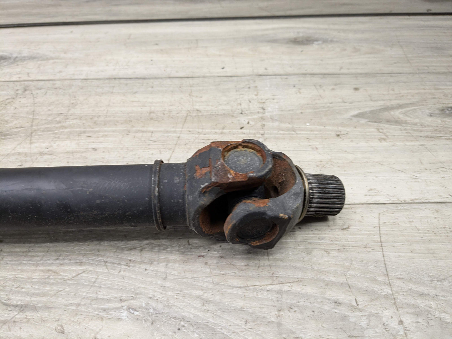 OEM BMW E70 F15 F16 F85 F86 X5 X6 Front Driveshaft Axle Drive Shaft Propeller