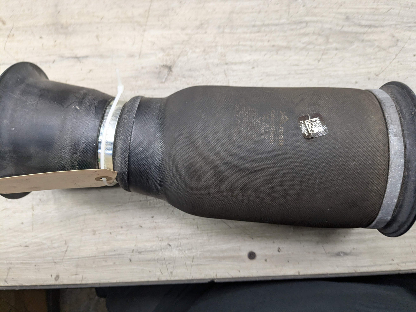 ARNOTT BMW F15 F16 X5 X6 Rear Left Right Air Suspension Pneumatic Spring SET