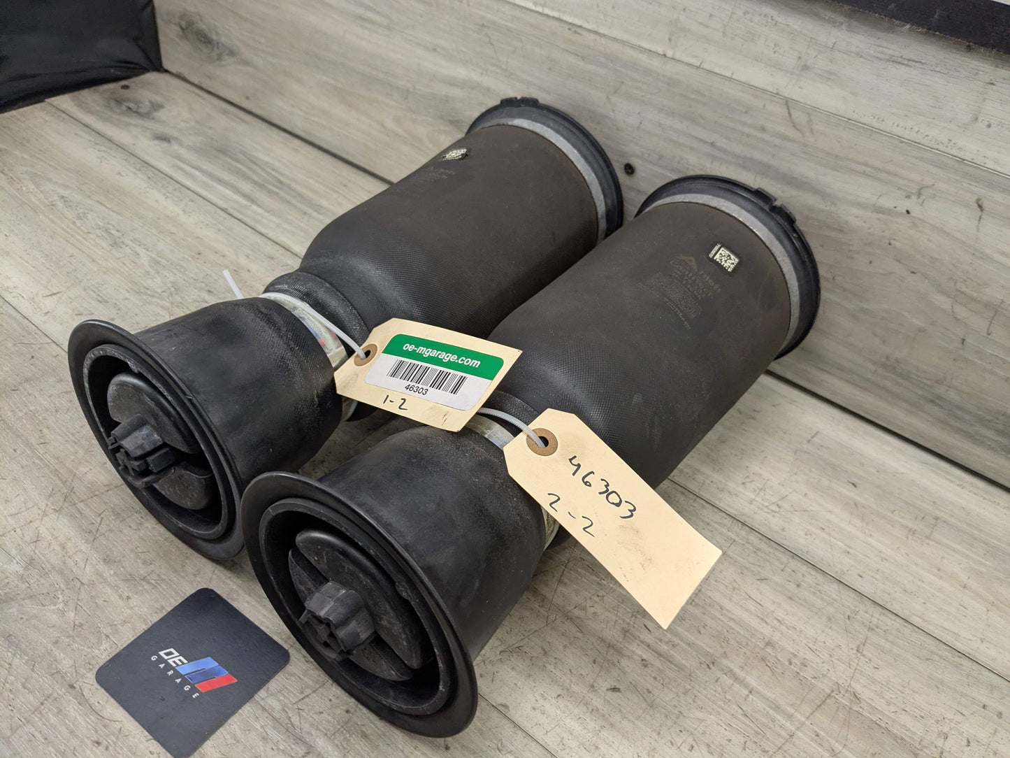 ARNOTT BMW F15 F16 X5 X6 Rear Left Right Air Suspension Pneumatic Spring SET