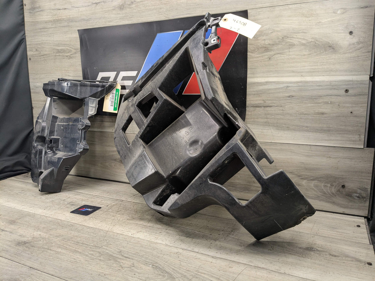 15-19 OEM BMW F16 X6 Rear Right Passenger Bumper Supports Brackets Mounts PAIR