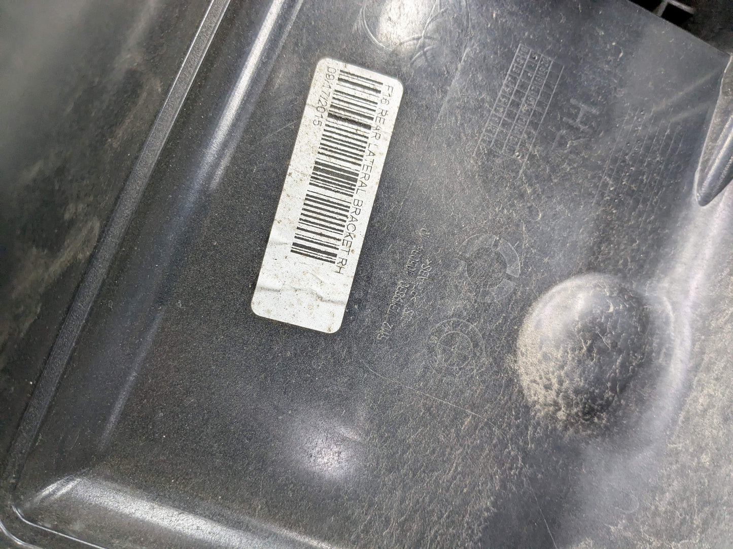 15-19 OEM BMW F16 X6 Rear Right Passenger Bumper Supports Brackets Mounts PAIR