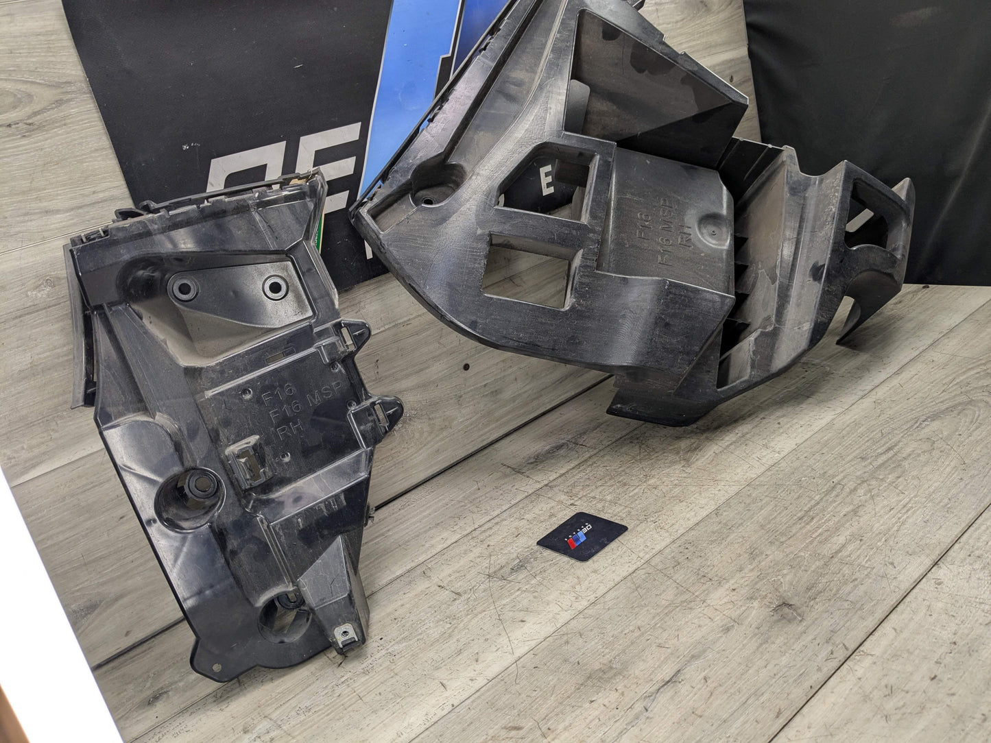 15-19 OEM BMW F16 X6 Rear Right Passenger Bumper Supports Brackets Mounts PAIR