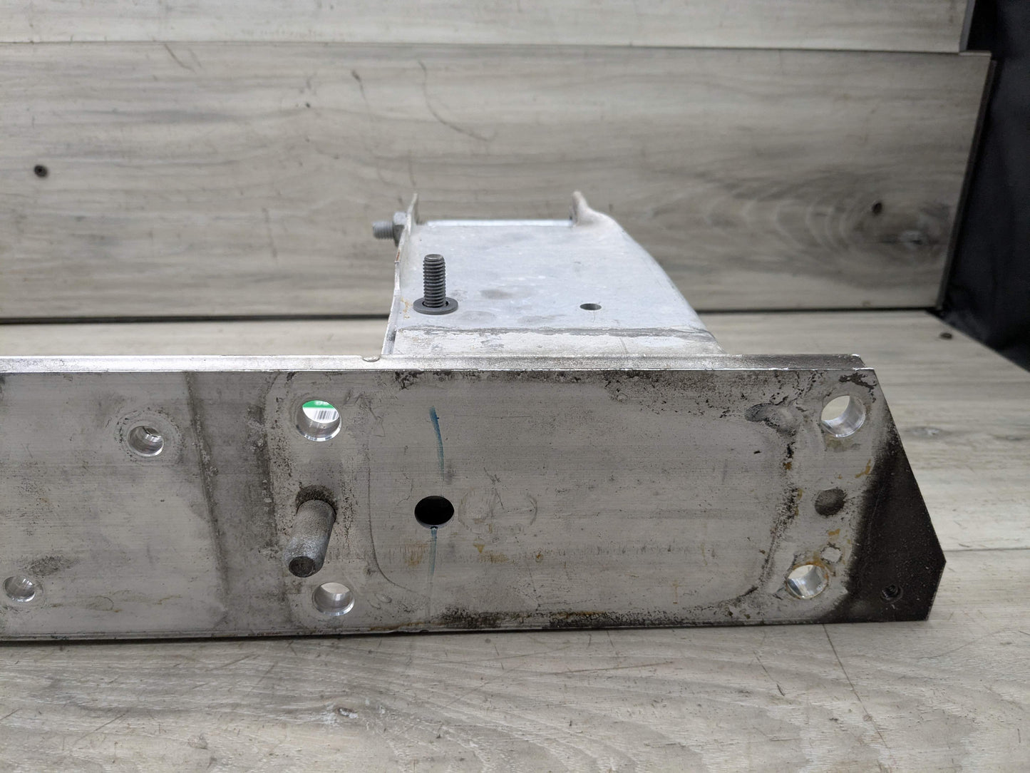 OEM BMW F15 F16 F85 X5 X6 Front Left Right Crash Bumper Reinforcement Brackets