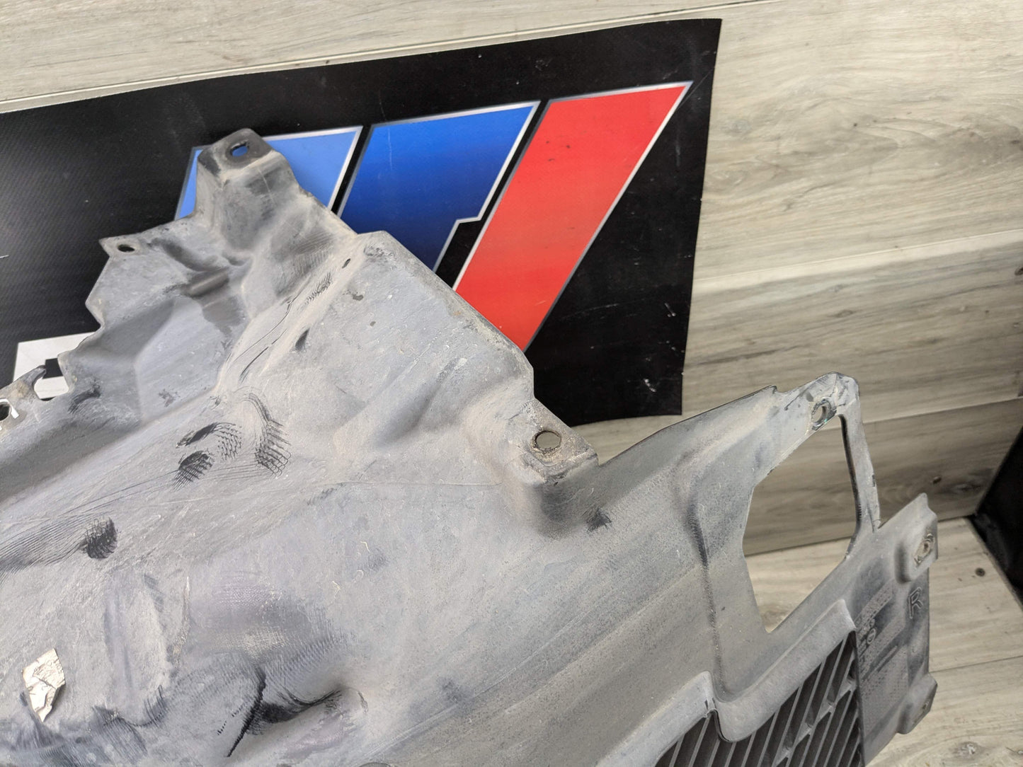 15-19 OEM BMW F16 F86 X6 X6M Right Passenger Fender Liner Wheel Splash Shield