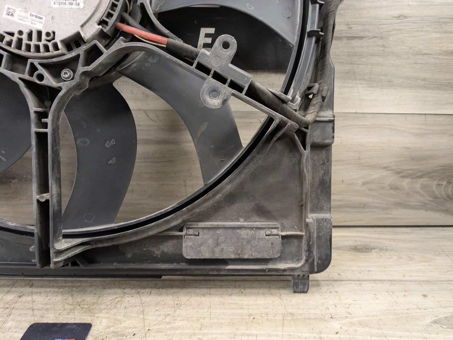 OEM BMW F15 F16 F85 F86 X5 X6 N63 S63 Radiator Cooling Fan Shroud Motor 850W