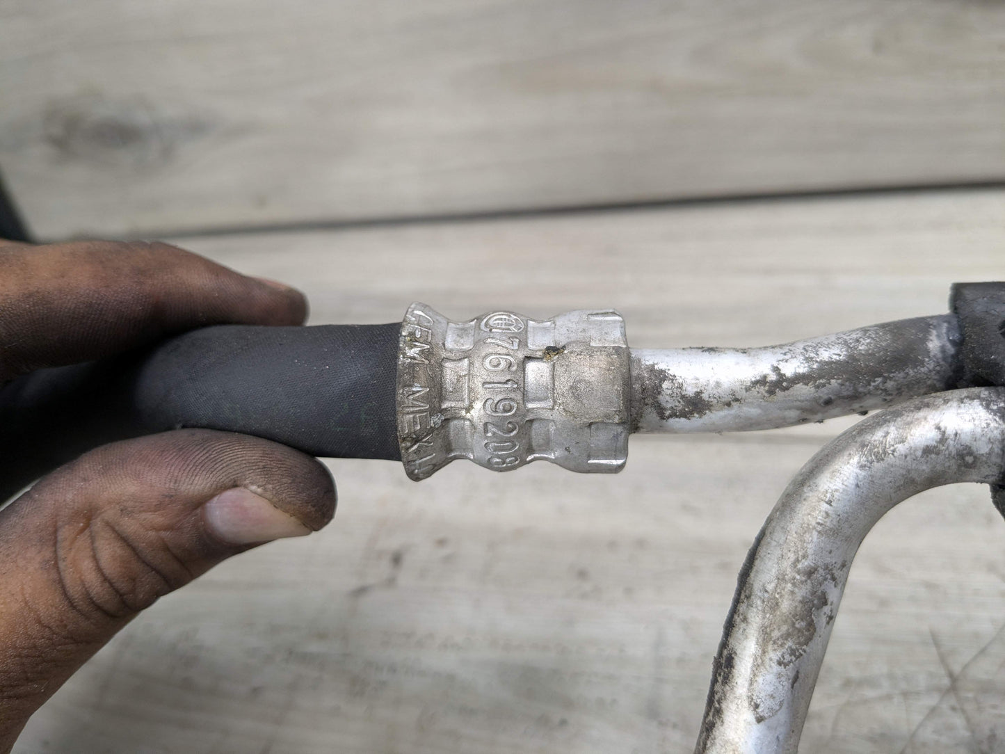 11-19 OEM E70 E71 F15 F16 X5 X6 Transmission Oil Cooler Hose Pipe Lines N63N