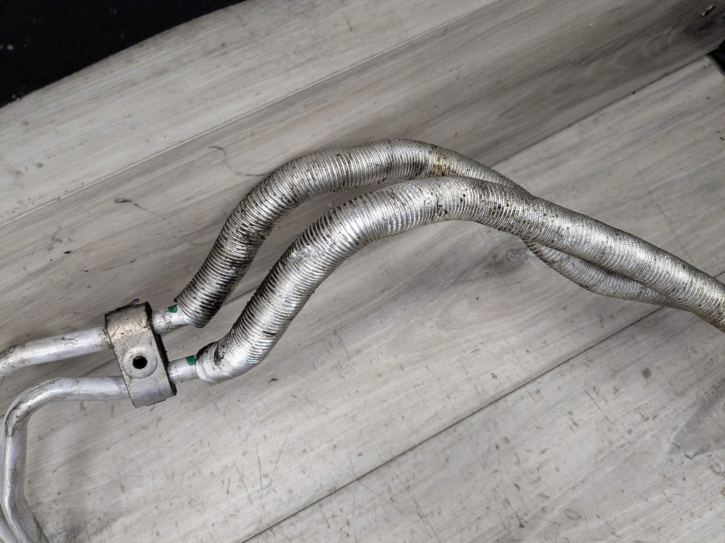 11-19 OEM E70 E71 F15 F16 X5 X6 Transmission Oil Cooler Hose Pipe Lines N63N