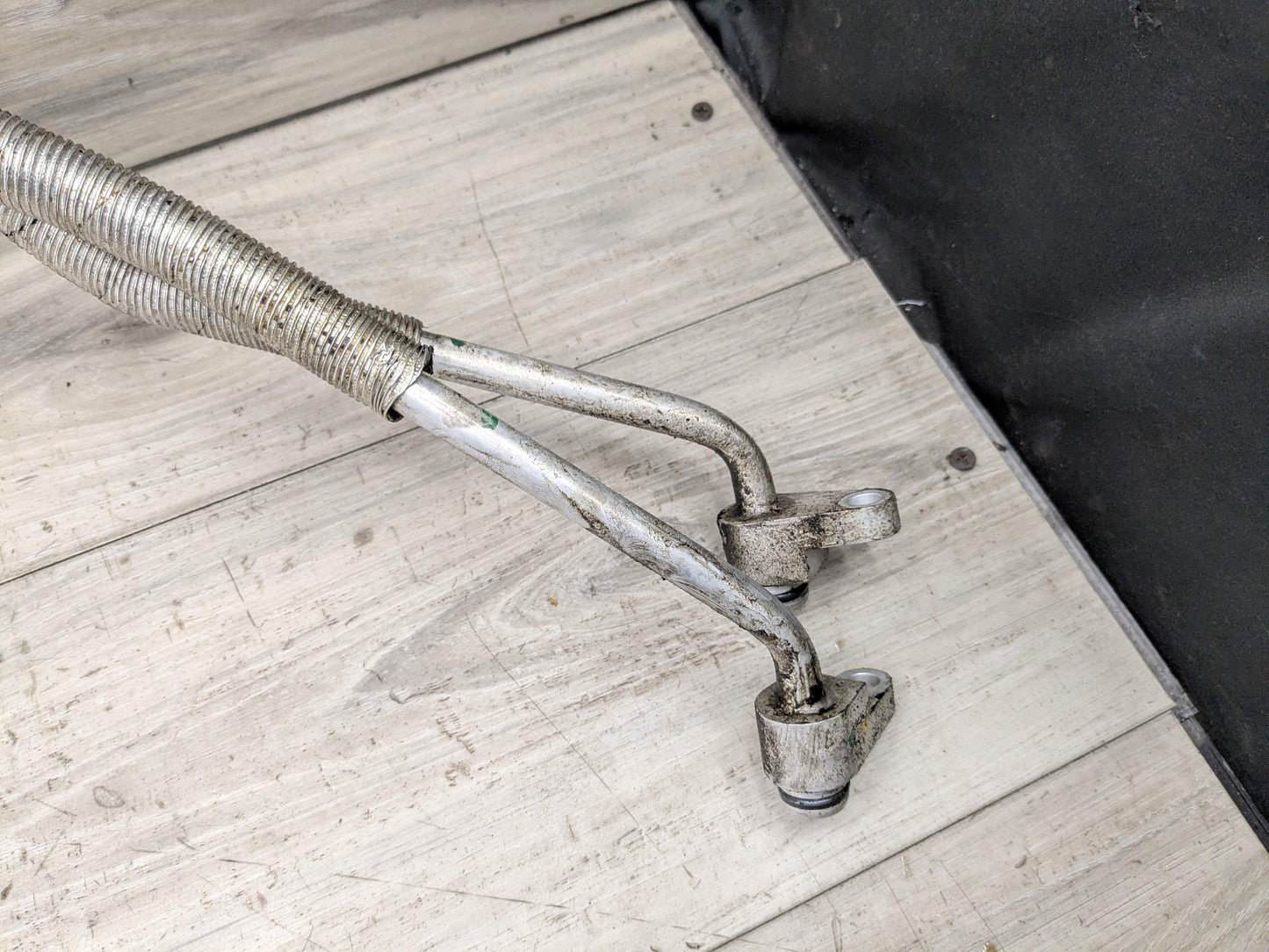 11-19 OEM E70 E71 F15 F16 X5 X6 Transmission Oil Cooler Hose Pipe Lines N63N