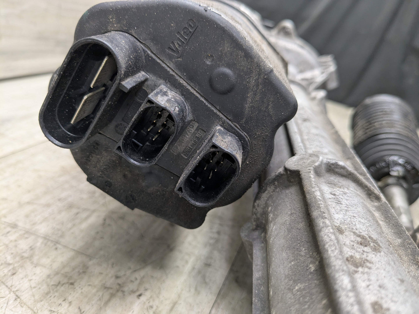 14-19 OEM BMW F15 F16 X5 X6 Steering Gear Rack & Pinion Electric LA w/ Tie Rods