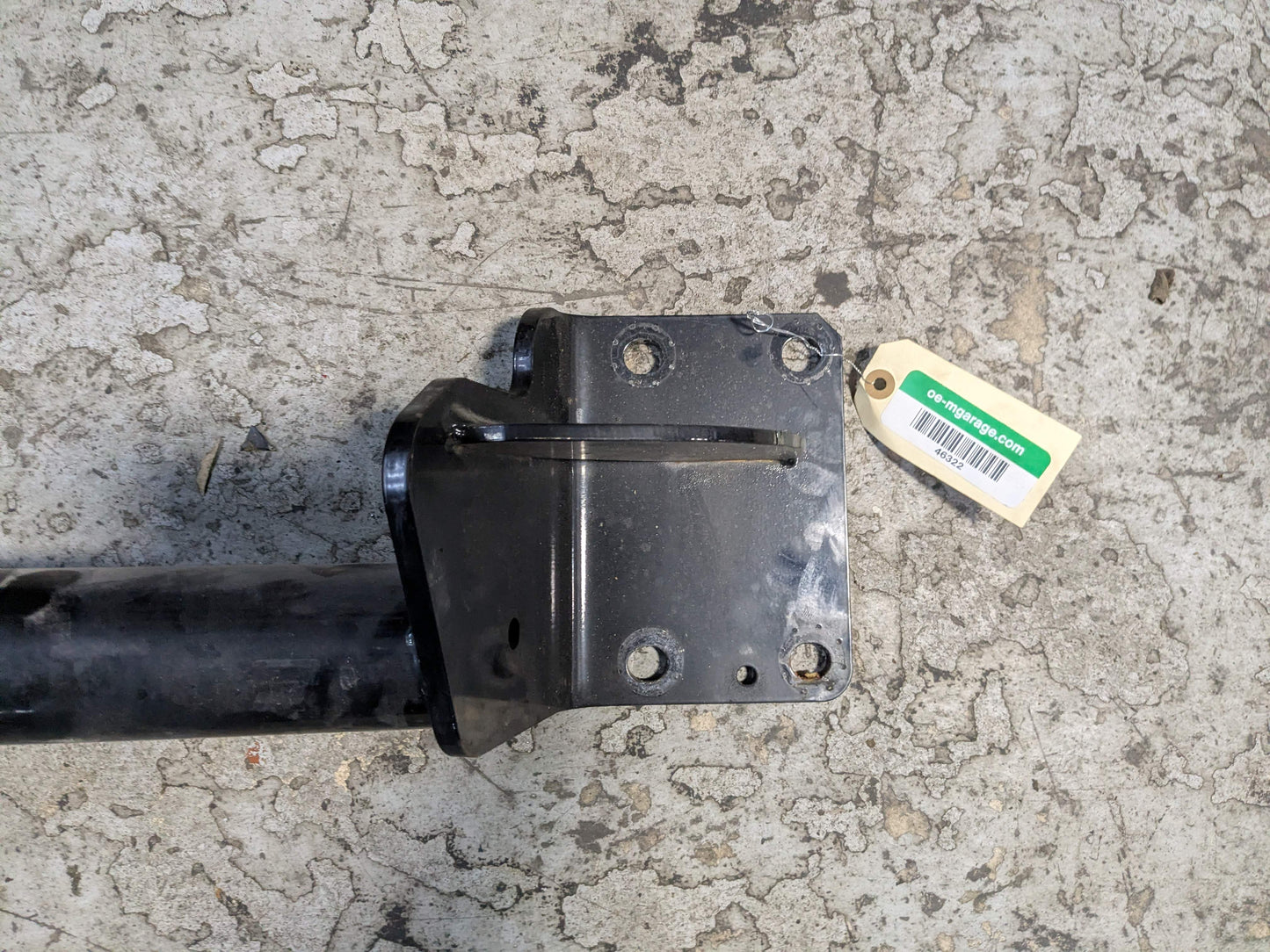 15-19 CURT BMW F16 X6 Rear Bumper Trailer Impact Towing Hitch