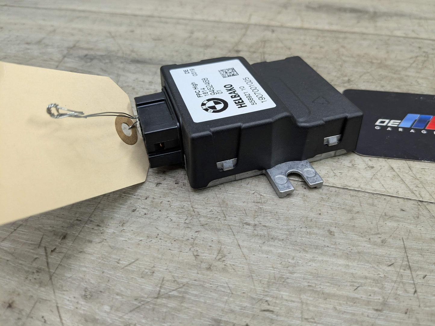 17-24 OEM BMW G01 G05 G12 G20 G22 G42 G30 G80 G82 Fuel Pump Control Module Unit