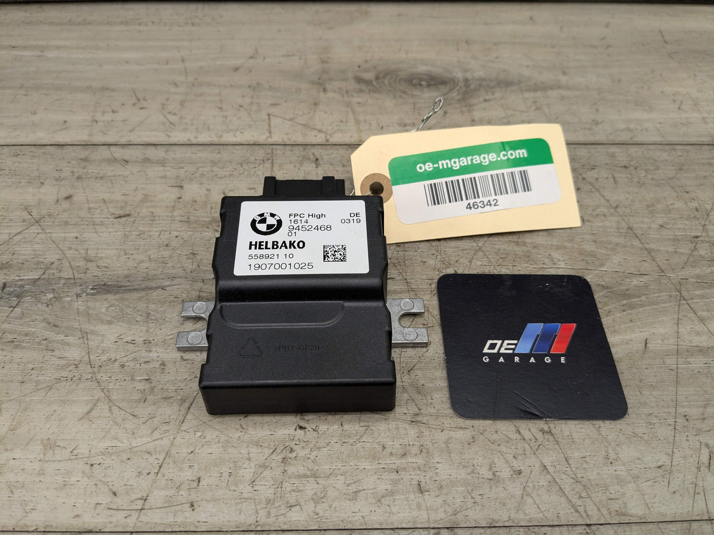 17-24 OEM BMW G01 G05 G12 G20 G22 G42 G30 G80 G82 Fuel Pump Control Module Unit