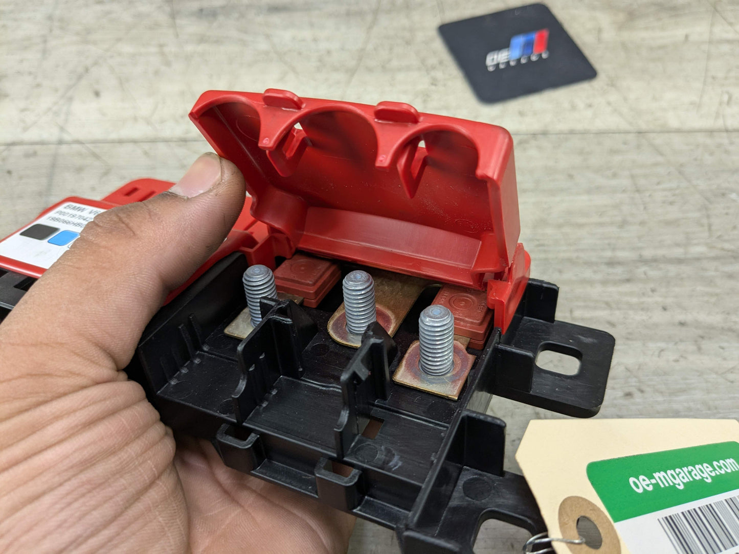 OEM BMW G20 G22 G23 G26 G80 G82 B+ Positive Battery Junction Terminal Fuse Box