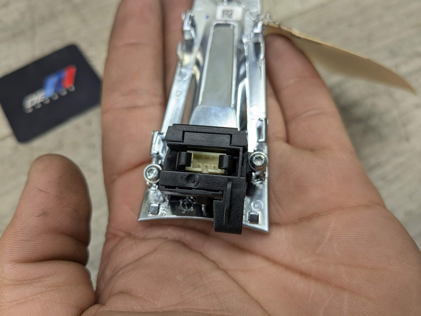 OEM BMW G01 G05 G12 G20 G22 G26 G80 Steering Wheel Heat Heater Switch Button*