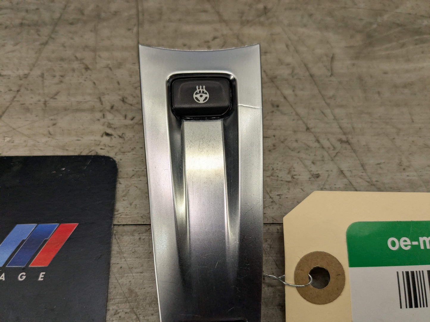 OEM BMW G01 G05 G12 G20 G22 G26 G80 Steering Wheel Heat Heater Switch Button*