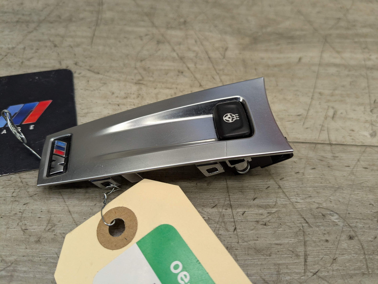 OEM BMW G01 G05 G12 G20 G22 G26 G80 Steering Wheel Heat Heater Switch Button*