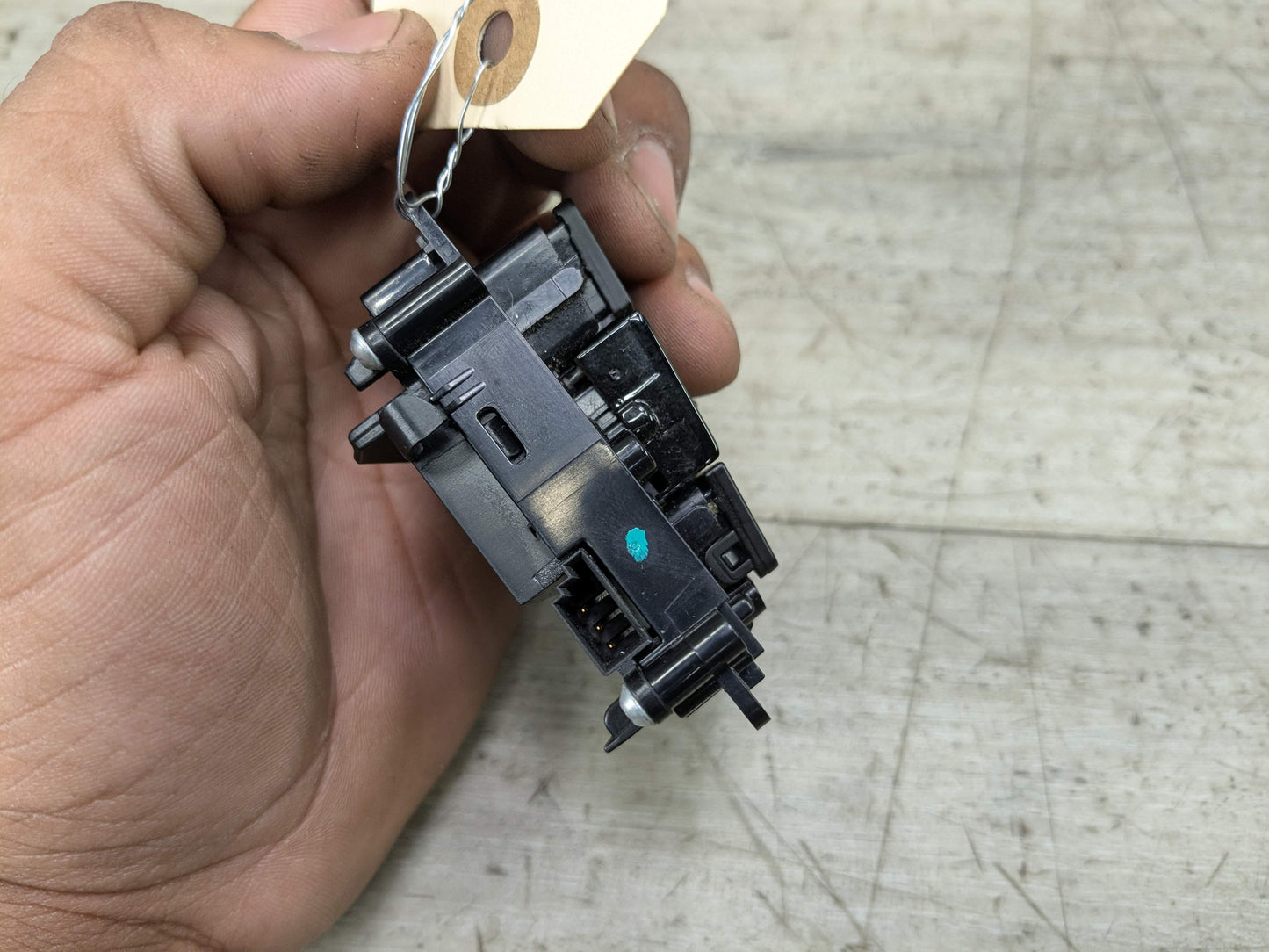 OEM BMW F44 G05 G20 G26 G42 G80 Left Driver Steering Wheel Button Control Switch