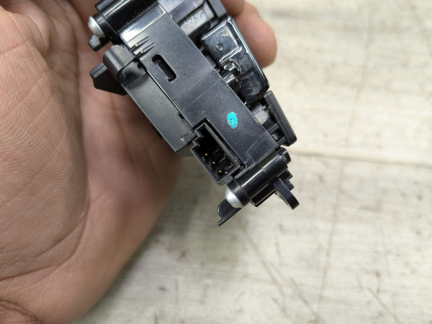 OEM BMW F44 G05 G20 G26 G42 G80 Left Driver Steering Wheel Button Control Switch