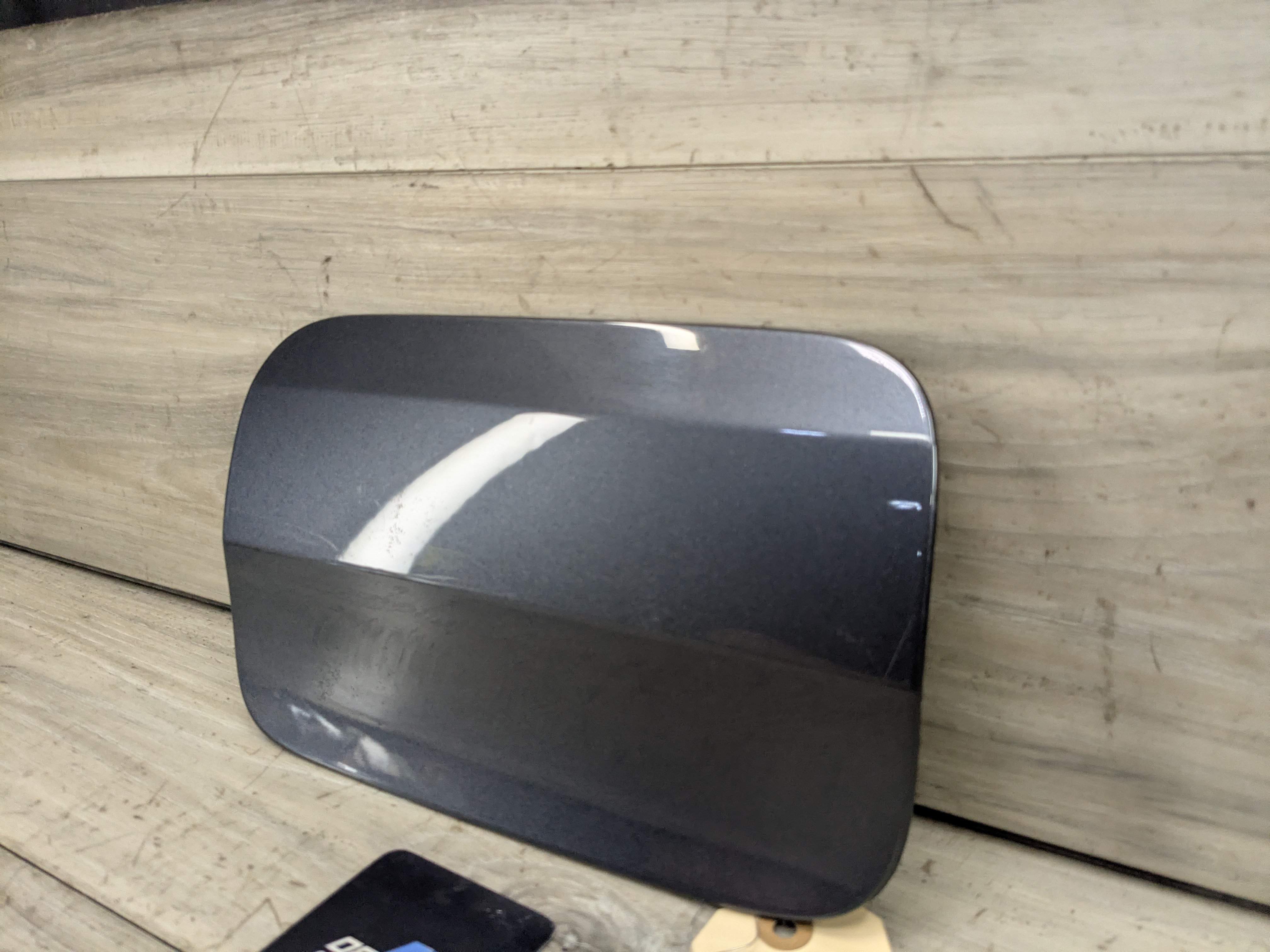19-25 OEM BMW G20 G80 330 M340 M3 Rear Fuel Gas Tank Flap Lid Cover Ca ...
