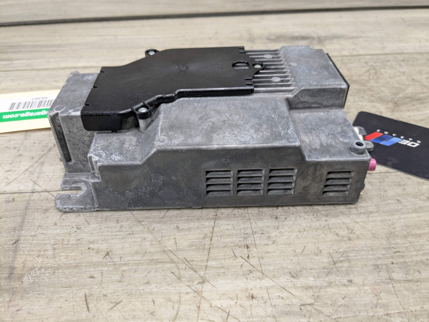 OEM BMW F90 G01 G05 G12 G20 G30 X3 X5 Receiver Tuner Audio Control Module SDARS