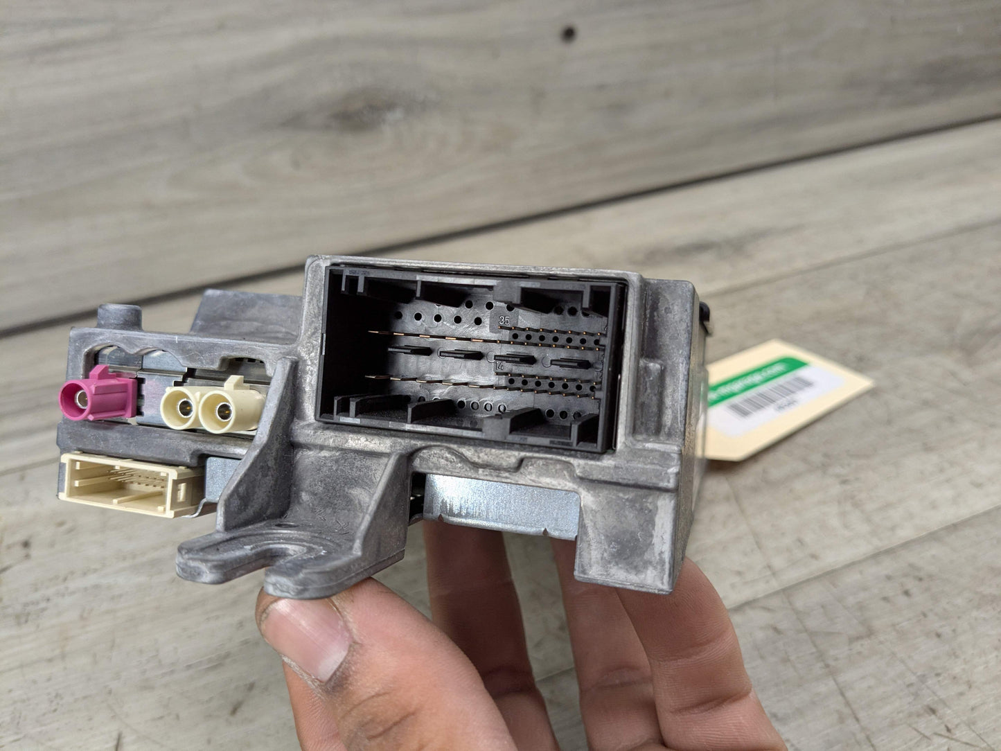 OEM BMW F90 G01 G05 G12 G20 G30 X3 X5 Receiver Tuner Audio Control Module SDARS