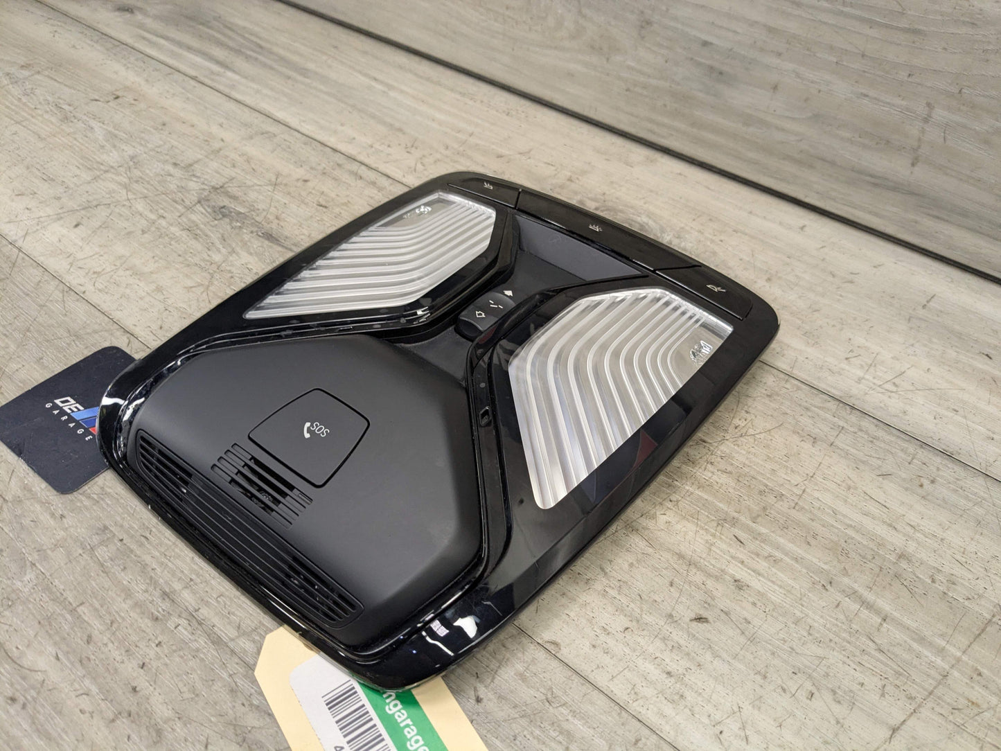 OEM BMW F90 F97 G01 G05 G20 G30 330 X3 Front Roof Console Dome Light SOS Switch