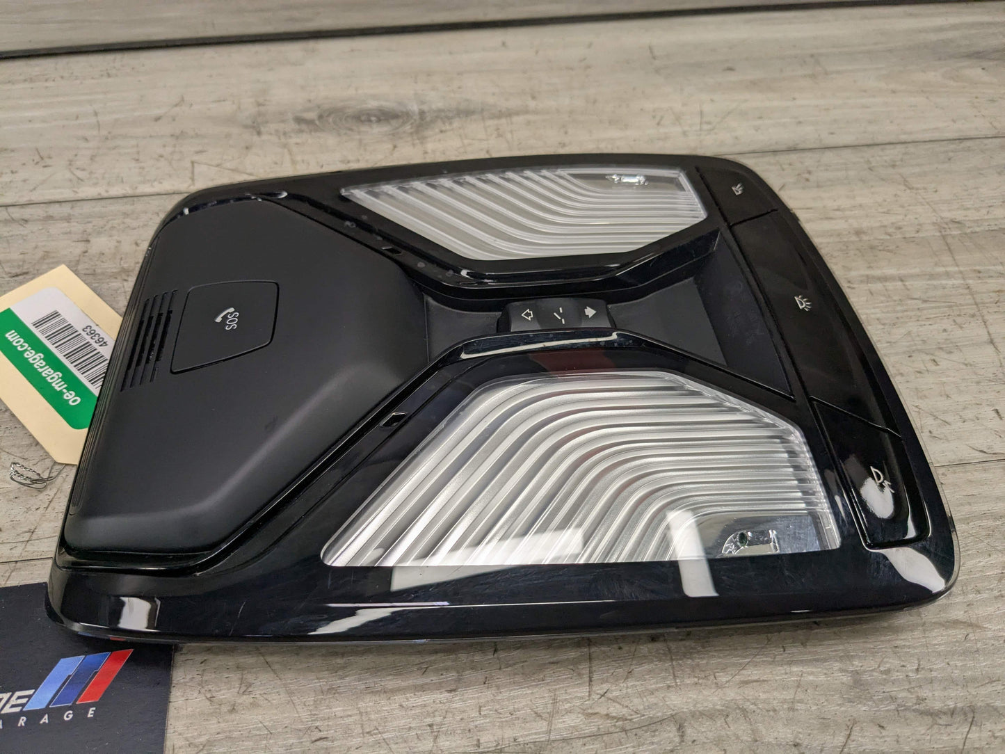 OEM BMW F90 F97 G01 G05 G20 G30 330 X3 Front Roof Console Dome Light SOS Switch