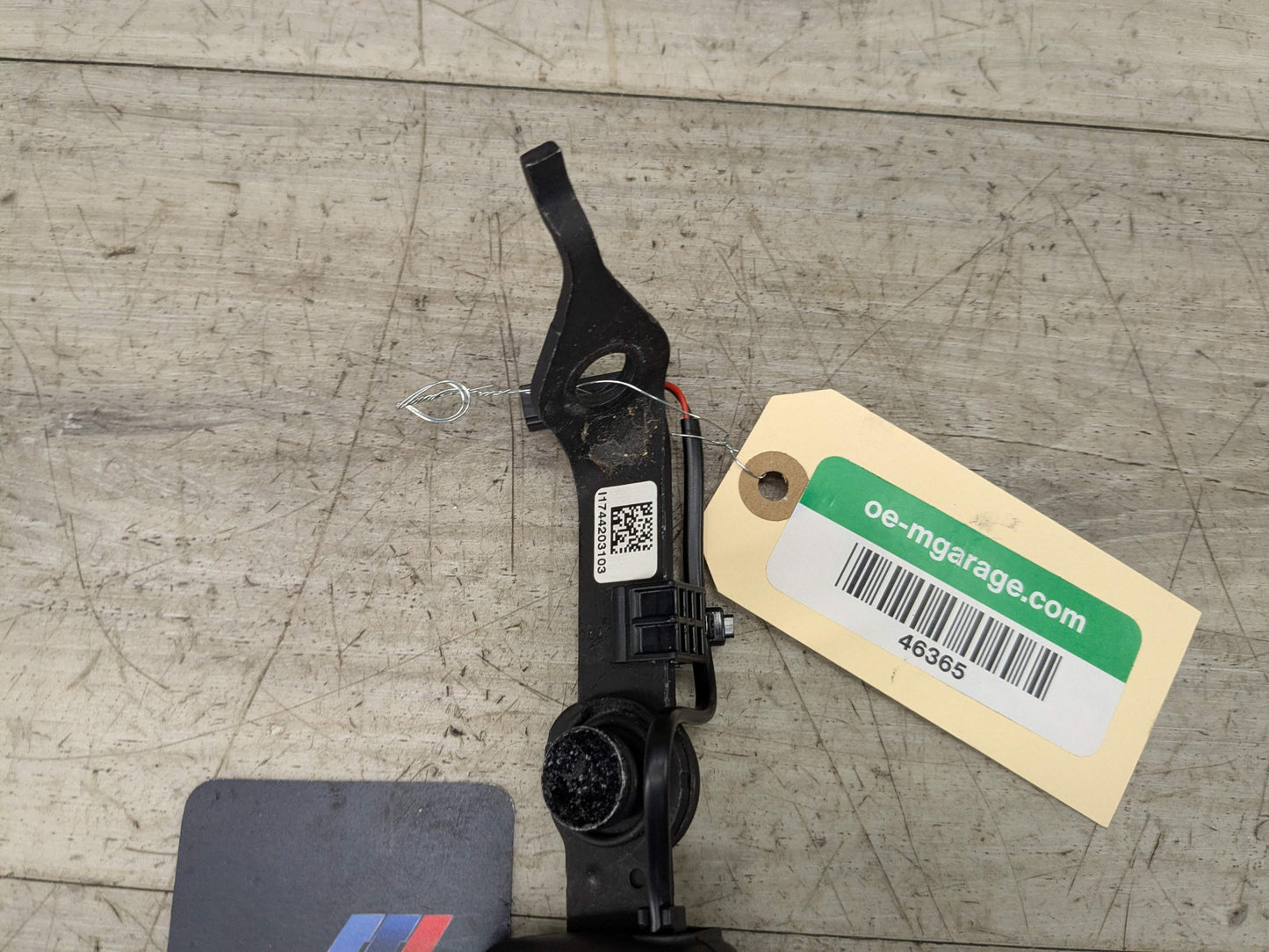 OEM BMW G20 G22 G26 G80 G82 M3 M4 Rear Left Driver Seatbelt Seat Belt Buckle