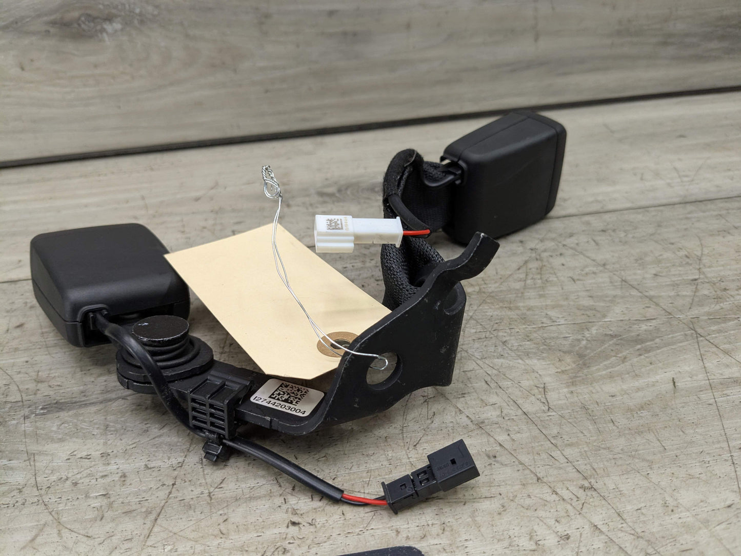 OEM BMW G20 G22 G26 G80 G82 M3 M4 Rear Right Passenger Seatbelt Seat Belt Buckle