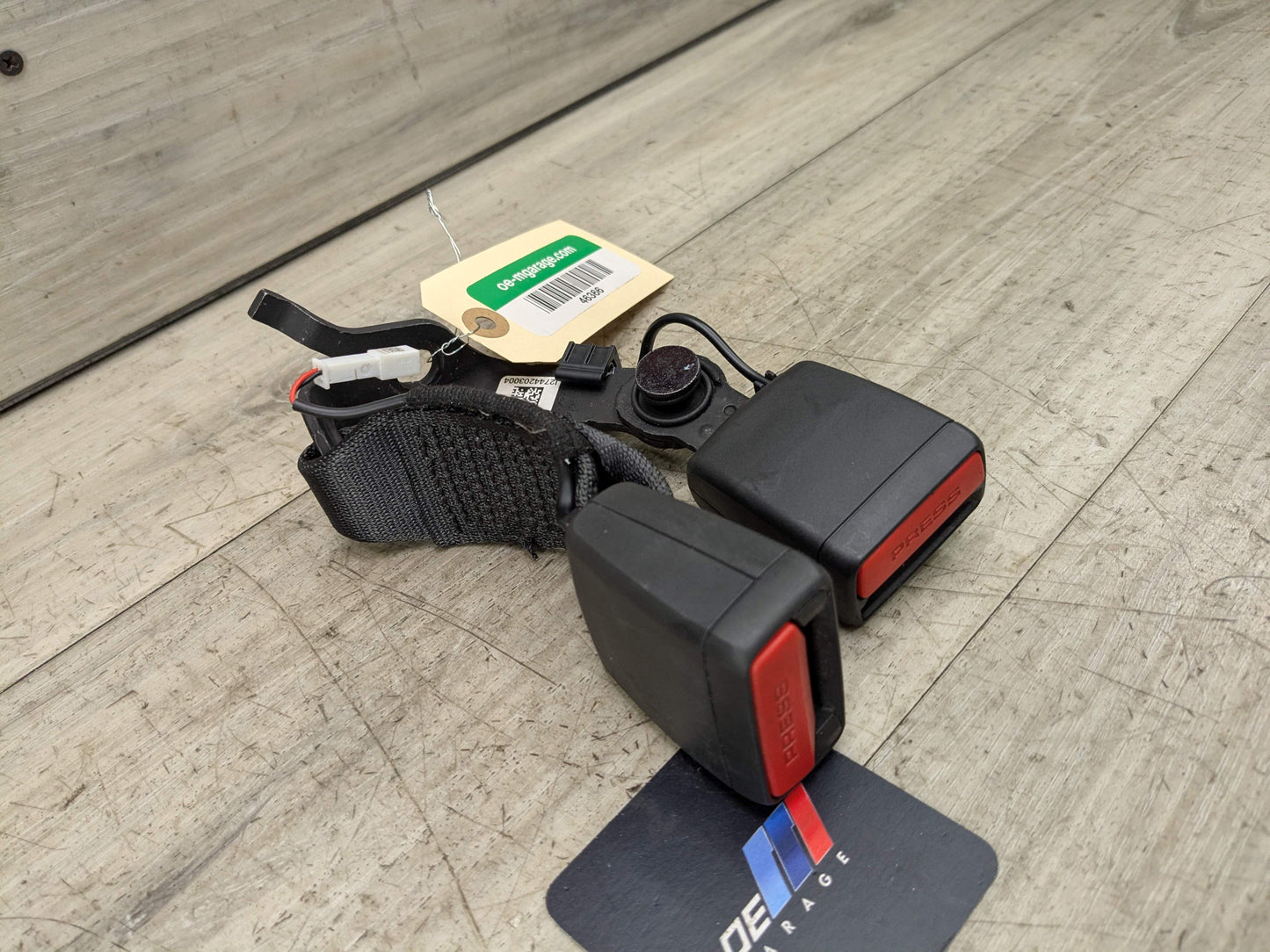 OEM BMW G20 G22 G26 G80 G82 M3 M4 Rear Right Passenger Seatbelt Seat Belt Buckle