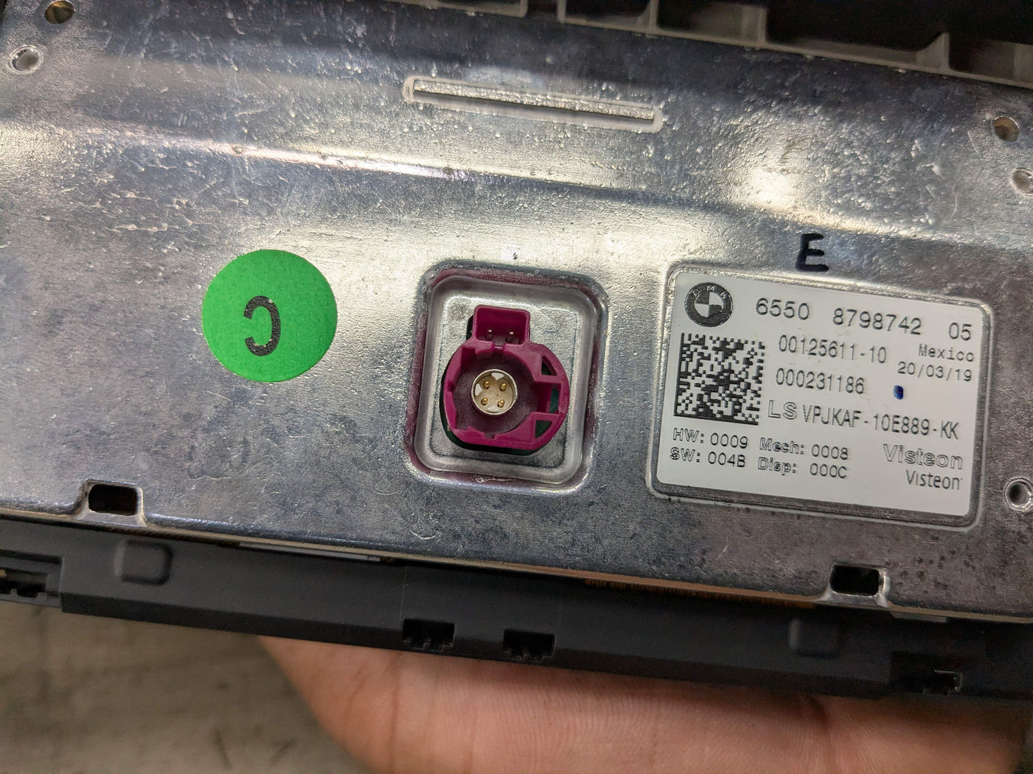 *NOTE* 19-21 OEM BMW G20 330 M340 Center Display NBT Navigation Screen Monitor