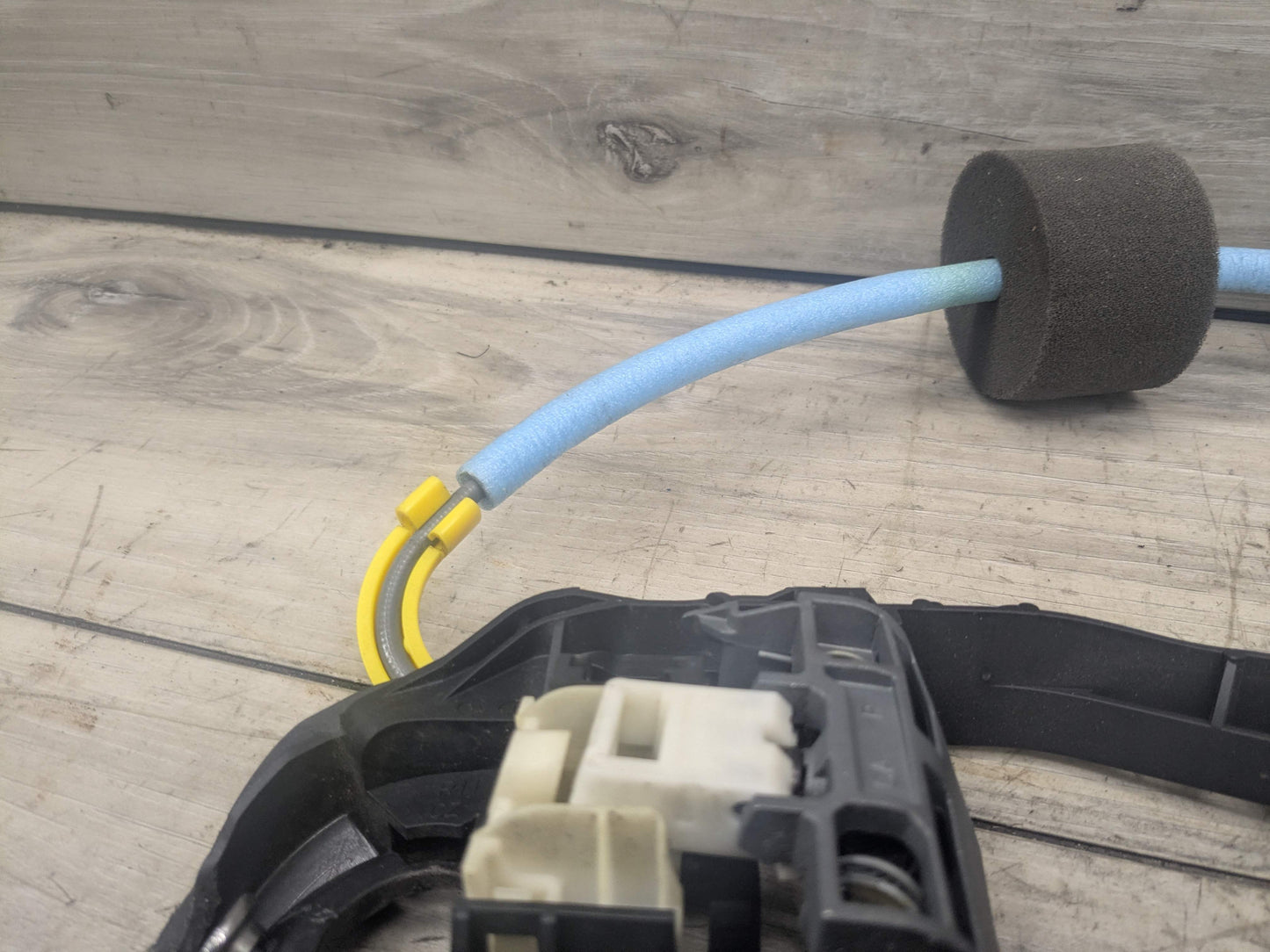 19-25 OEM BMW G20 G80 330 M340 M3 Front Rear Door Handle Bracket w/ Cable