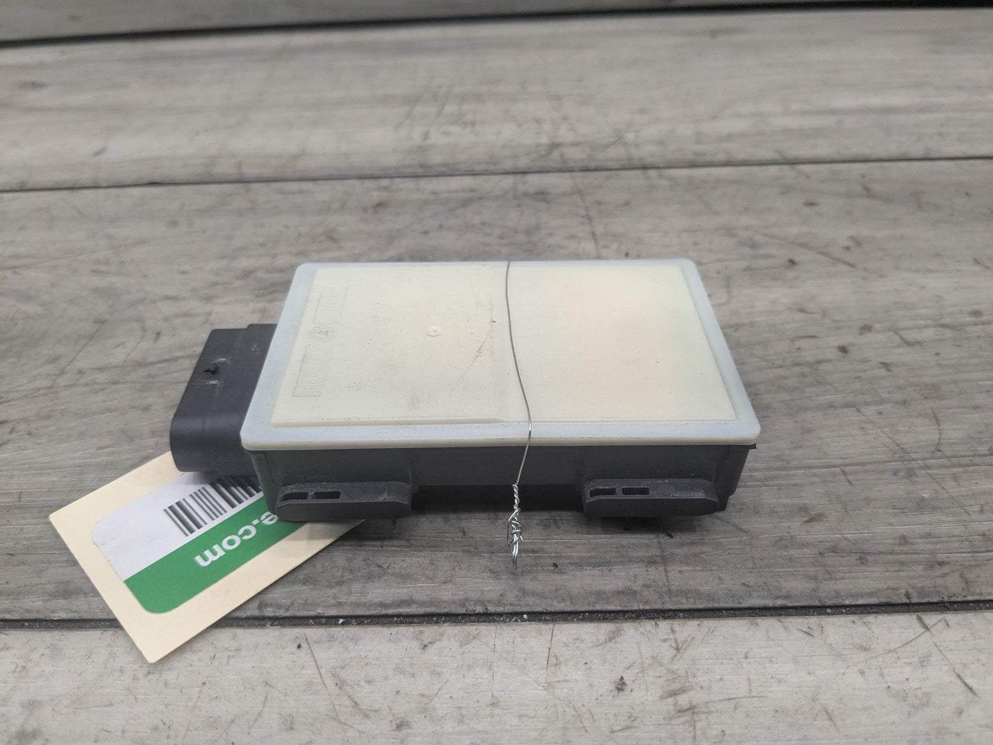 OEM BMW F90 G01 G05 G20 G22 G23 G26 G30 G42 G80 Blind Spot Sensor Radar Module