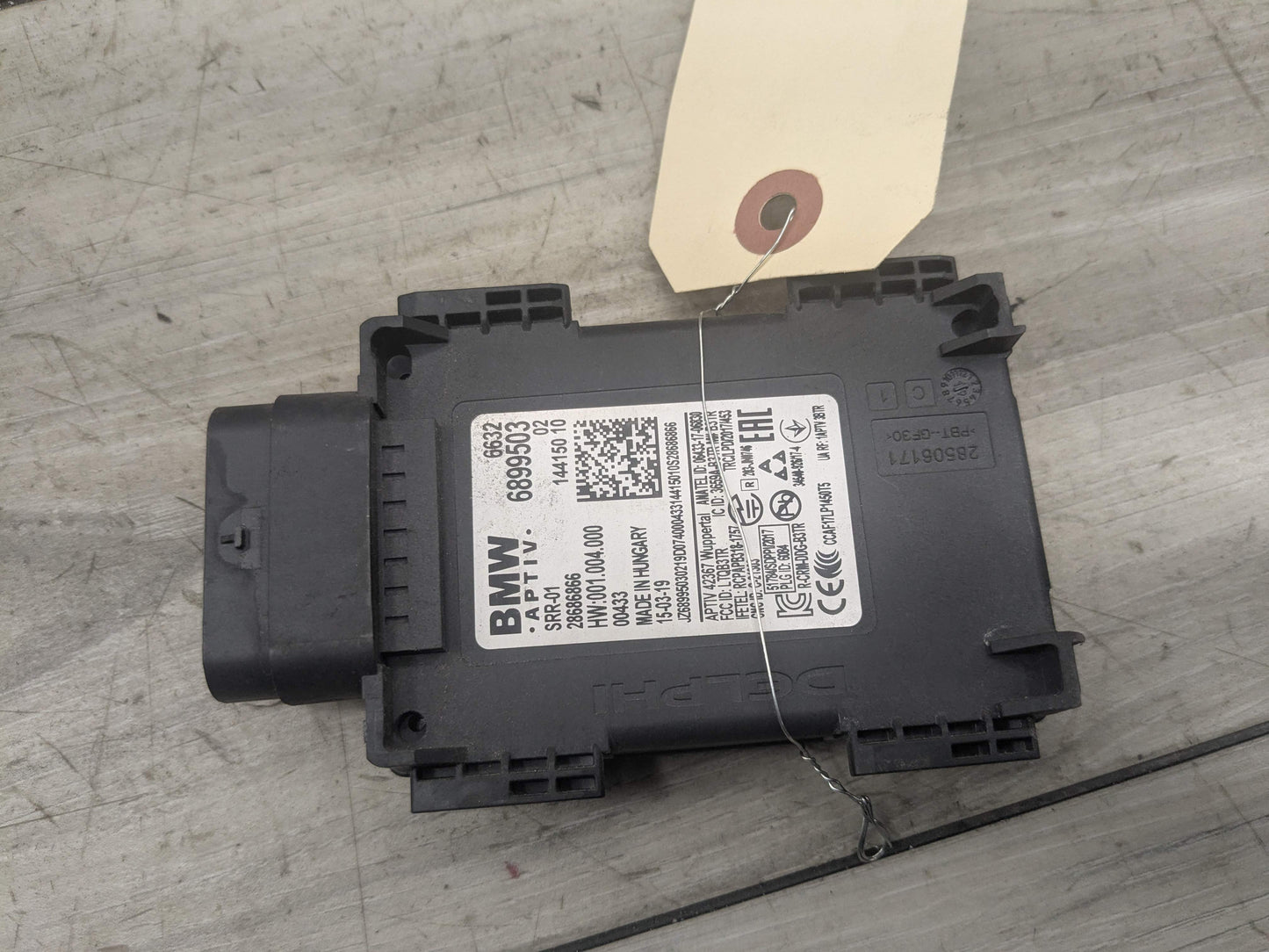 OEM BMW F90 G01 G05 G20 G22 G23 G26 G30 G42 G80 Blind Spot Sensor Radar Module