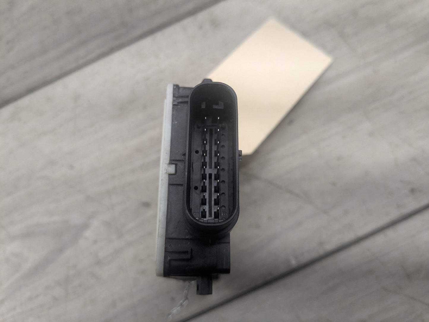 OEM BMW F90 G01 G05 G20 G22 G23 G26 G30 G42 G80 Blind Spot Sensor Radar Module