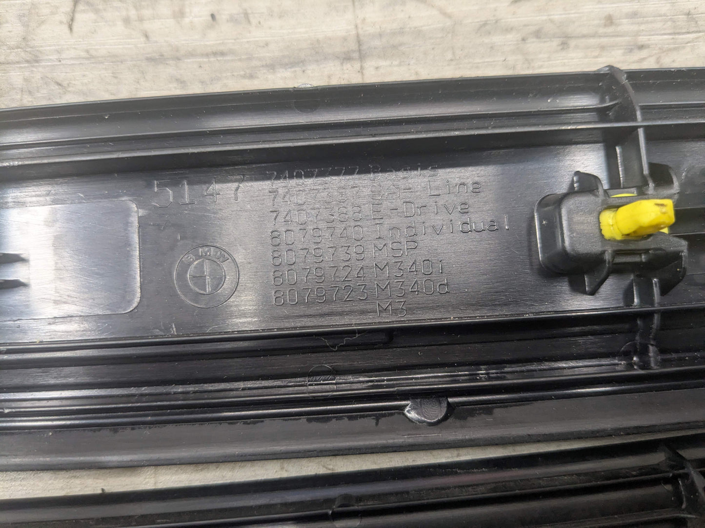 19-21 OEM BMW G20 G21 M340i Front Left Right Door Sill Plate Molding Trim PAIR