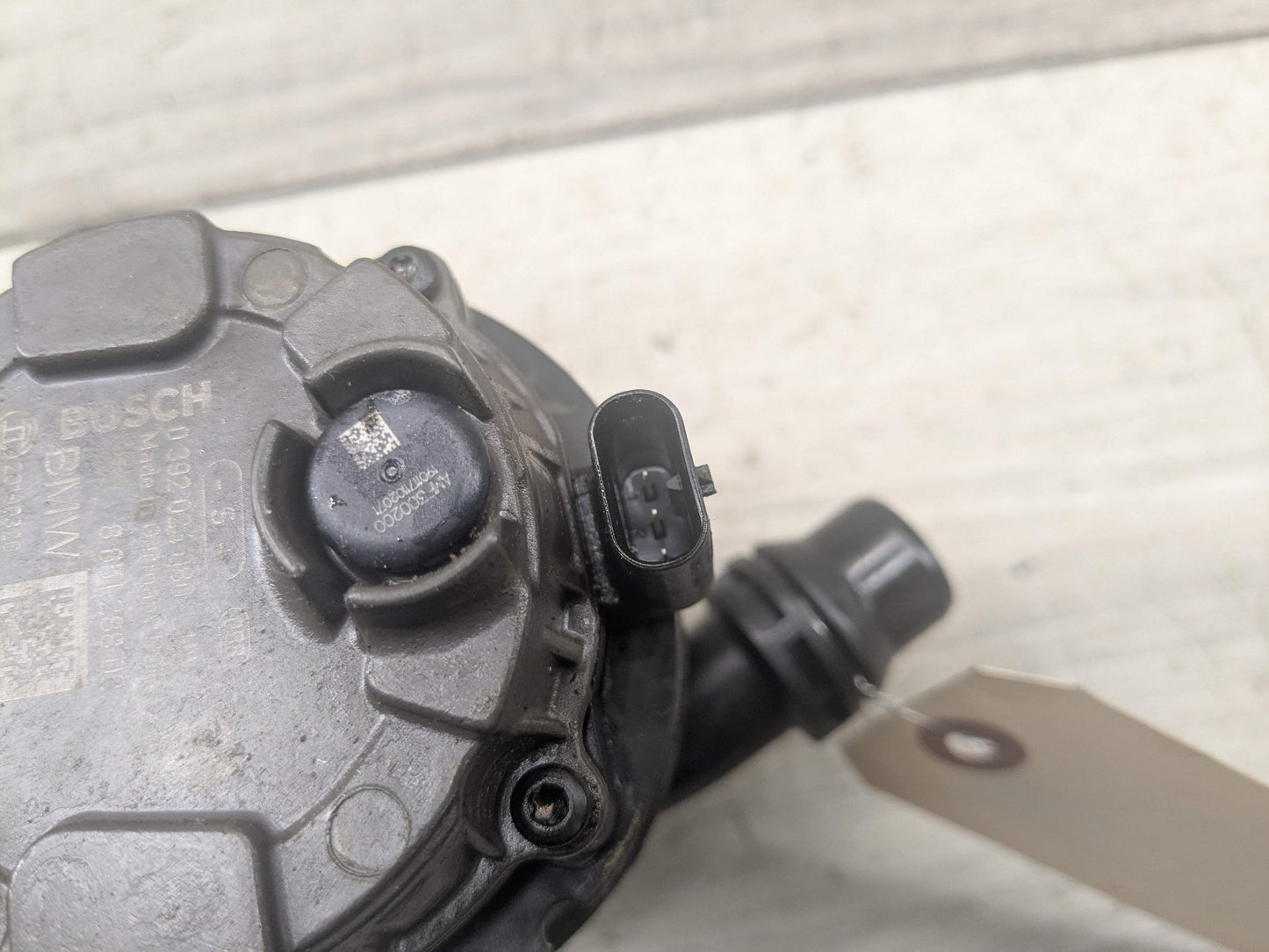 OEM BMW G01 G05 G20 G22 G26 Engine B46 B58 Auxiliary Electric Water Pump Cooling