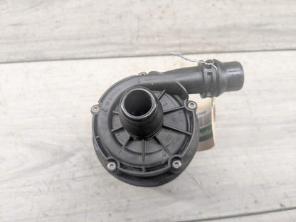 OEM BMW G01 G05 G20 G22 G26 Engine B46 B58 Auxiliary Electric Water Pump Cooling